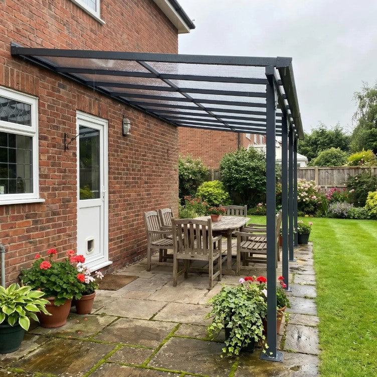 4.35m x 3m Wall Mounted Pergola with Retractable Canopy, Aluminium Frame & Polycarbonate Roof – Grey Patio Cover