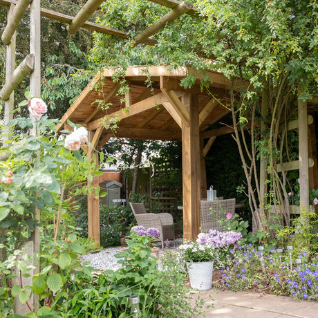 Wooden Apex Gazebo with Cedar Featheredge Roof – No Overhang Design