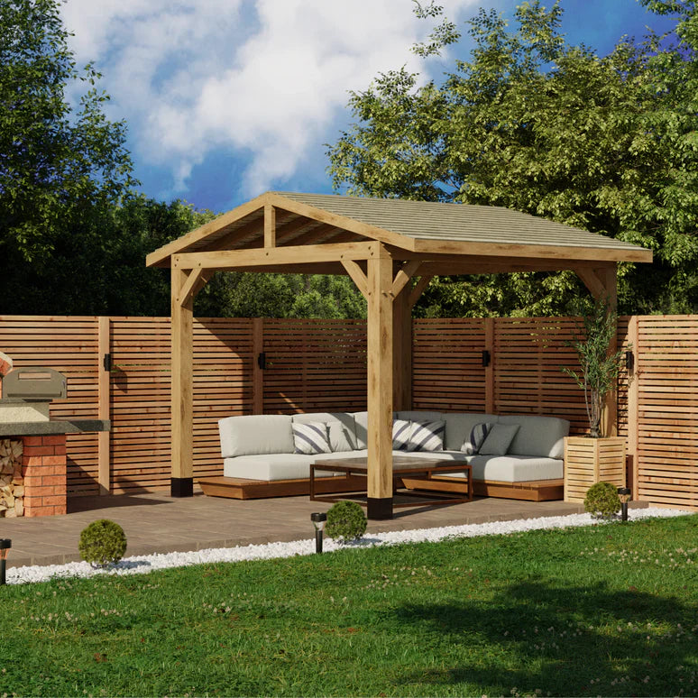 Oak Apex Gazebo with Treated Featheredge Roof – No Overhang Design