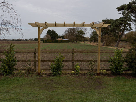 Sculpted Double Beam Pergola, Plant Climbing Arbour - Sculpted brace