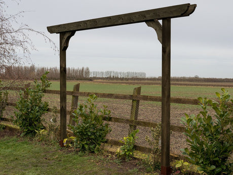 Screen Double Beam Pergola, Plant Climbing Arbour - Corbel Sculpted Brace