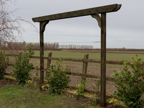 Screen Double Beam Pergola, Plant Climbing Arbour - Corbel Sculpted Brace